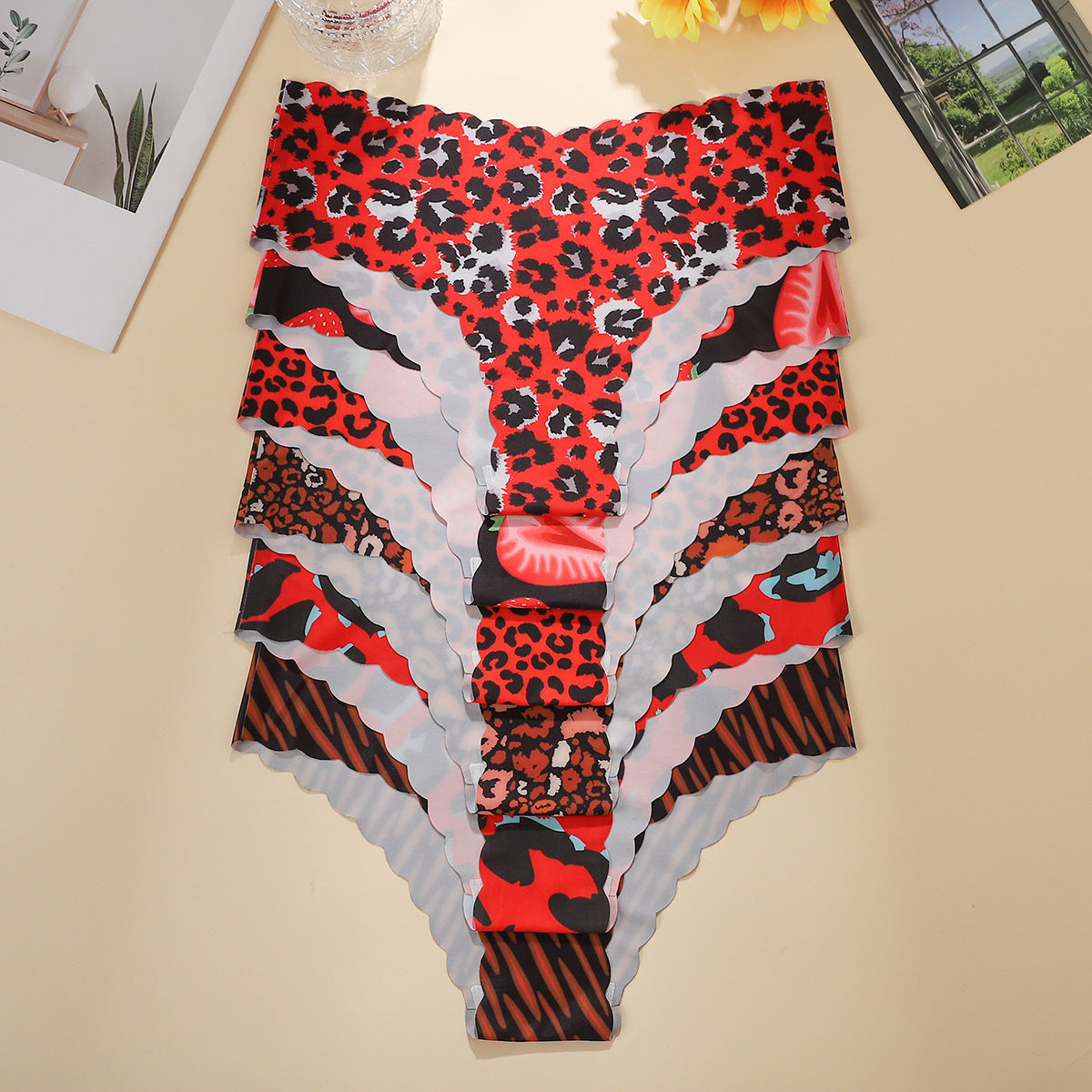 Women's 6-Pack Seamless Leopard Wave Brief Panties