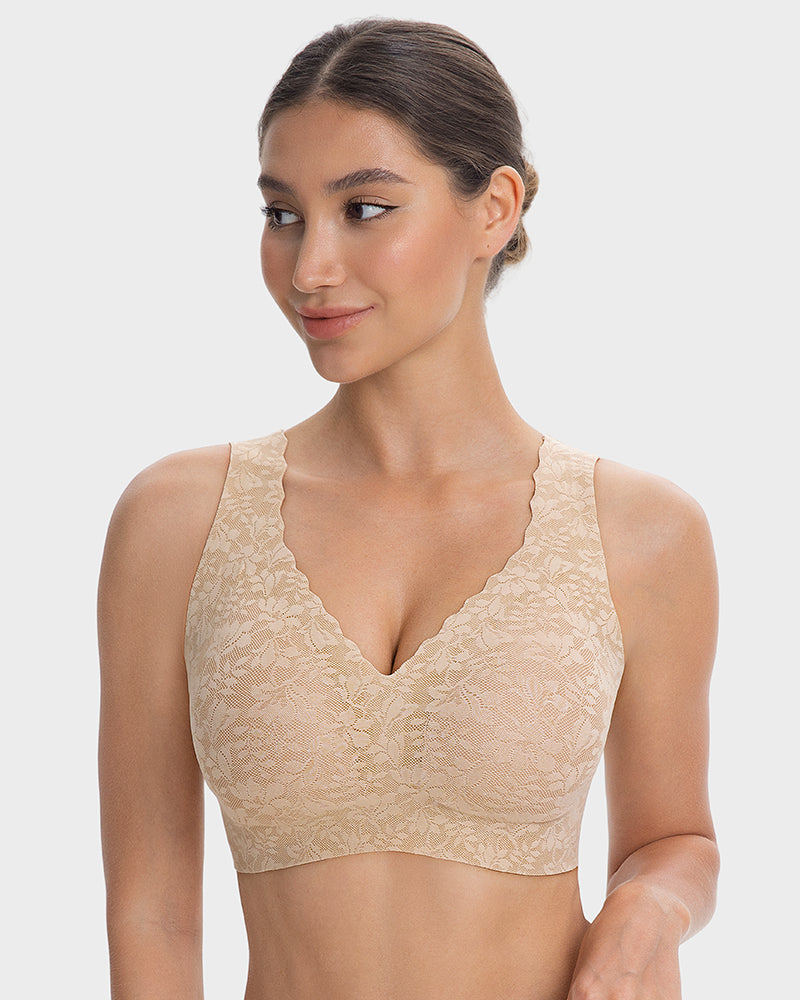 Wireless Lace Cami Bra with Built-In Cups & Seamless Minimizer Fit Main image